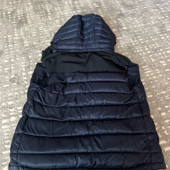Burberry Navy Puffer Jacket for Men